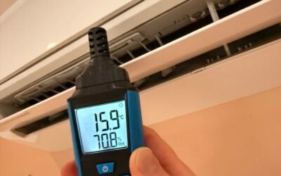 Nettoyage d’une climatisation Hiyatsu à Nîmes : démontage complet, bac à condensats et contrôle de température